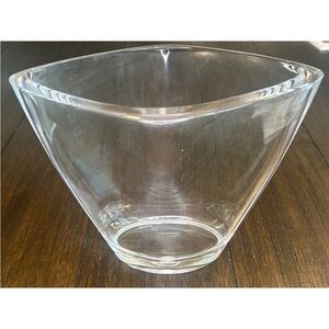 Tiffany & Co. Large Diamond Flared Crystal 7" Vase For Delta